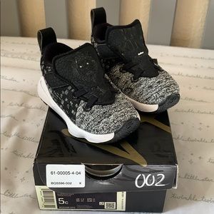 Toddler Nike LeBron 17 (5C)